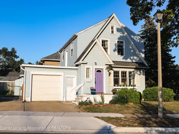 2615 Wayburn Rd, Lansing, MI 48910