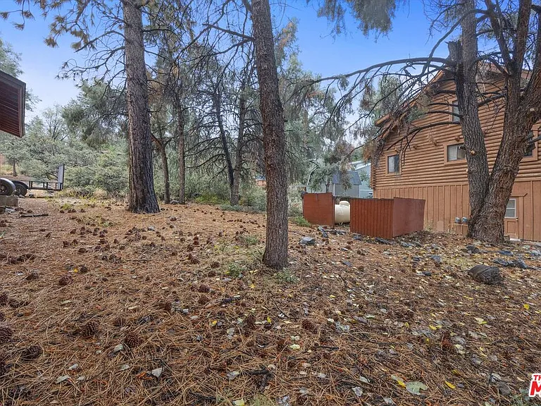 2317 Maplewood Way — Photo 35
