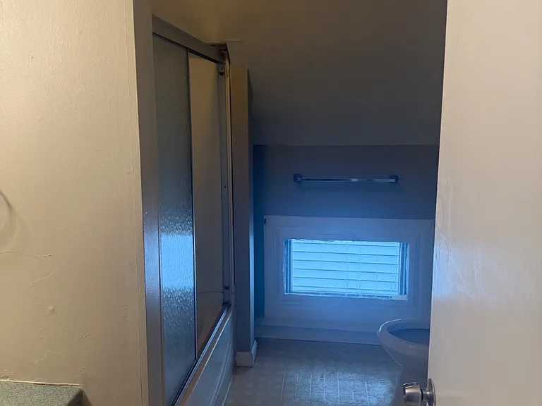 Unit Photo