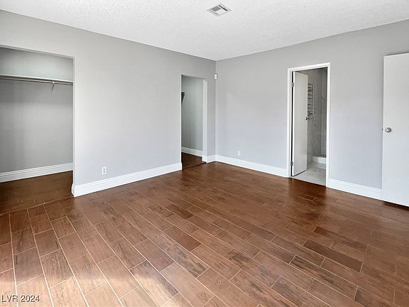 3rd image of 3650 Gina Pl