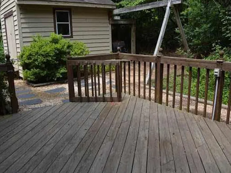 1279 Timberbranch Ct — Photo 3