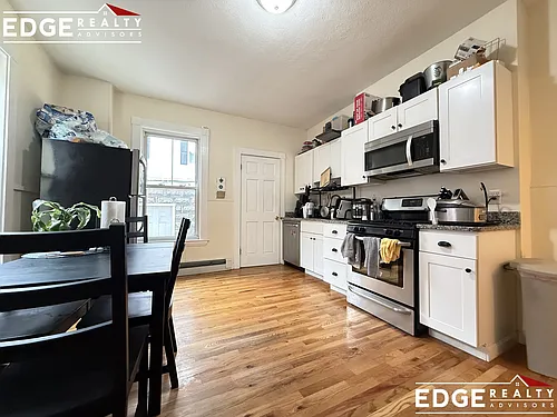 23 Cottage Ave #1A Photo 1