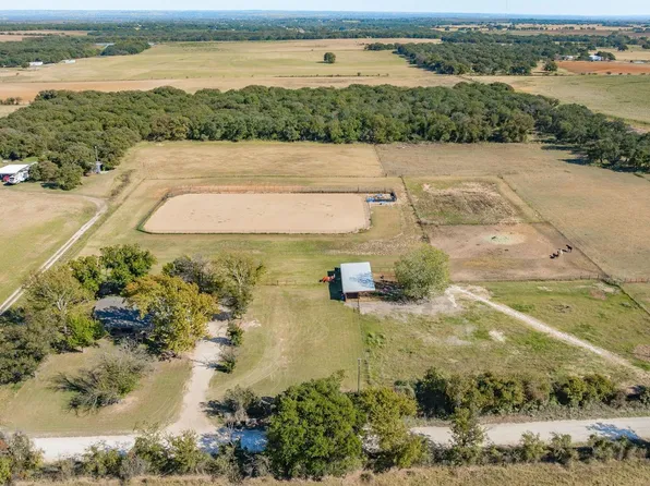 551 County Road 416, Comanche, TX 76442