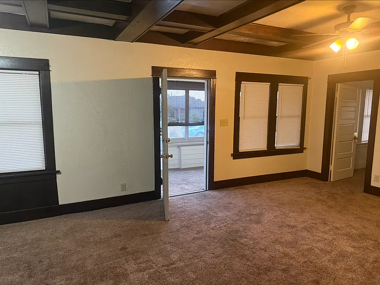 245 E Grevillia St — Photo 5
