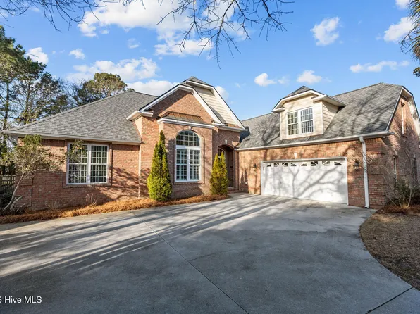 211 Port Side Drive, Sneads Ferry, NC 28460