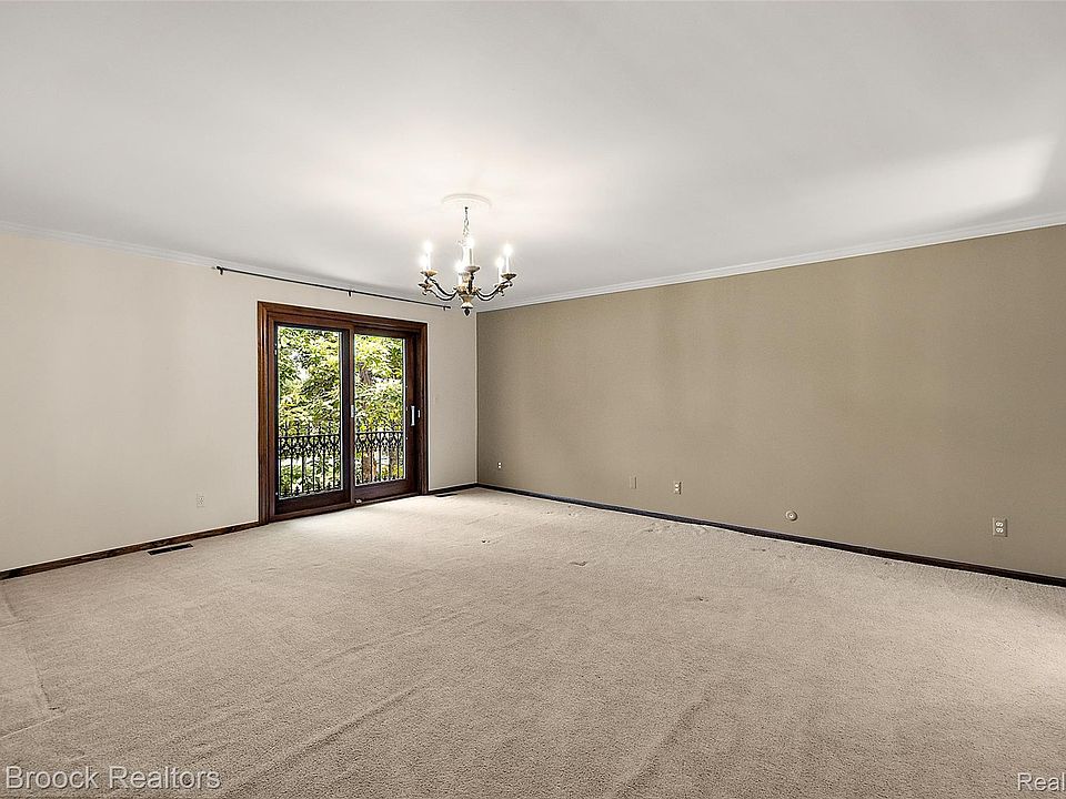 1574 Indianwood Ct, photo 11