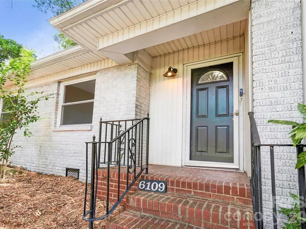 6109 Robinson Church Rd, Charlotte, NC 28215