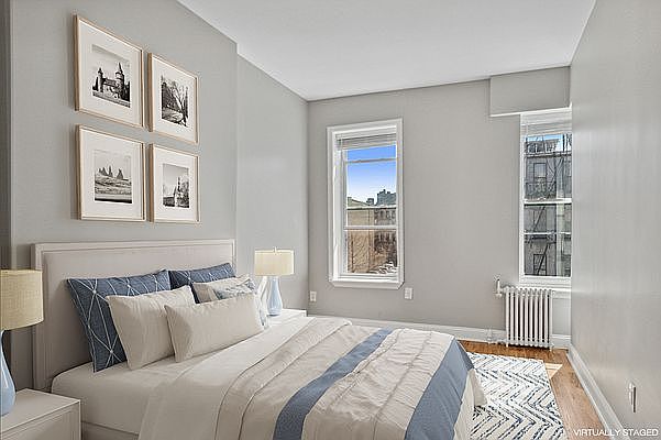1st image of 158 E 109th St #1