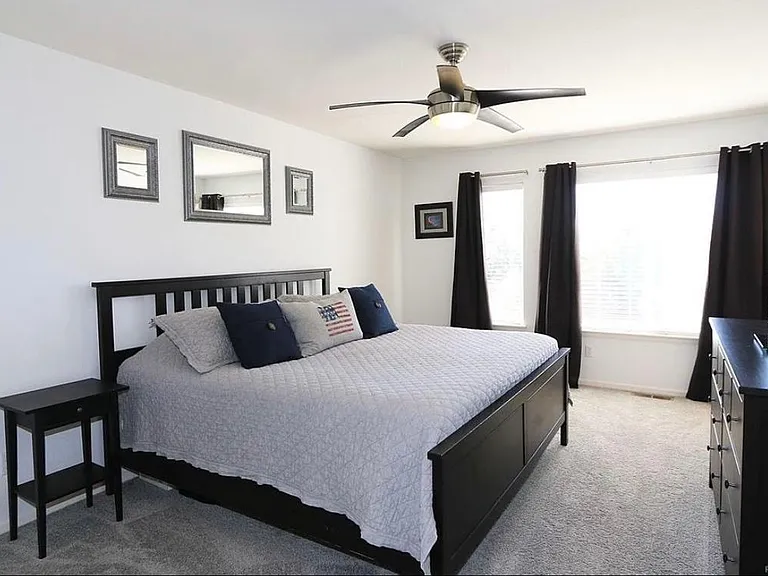 4350 Lyndenwood Cir — Photo 12