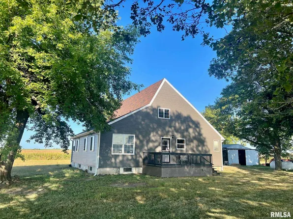 22953 Carter St, Petersburg, IL 62675