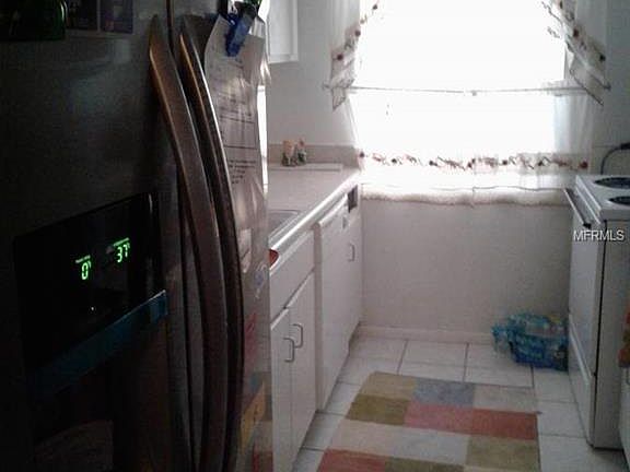 4th image of 7609 Abbey Ln #9