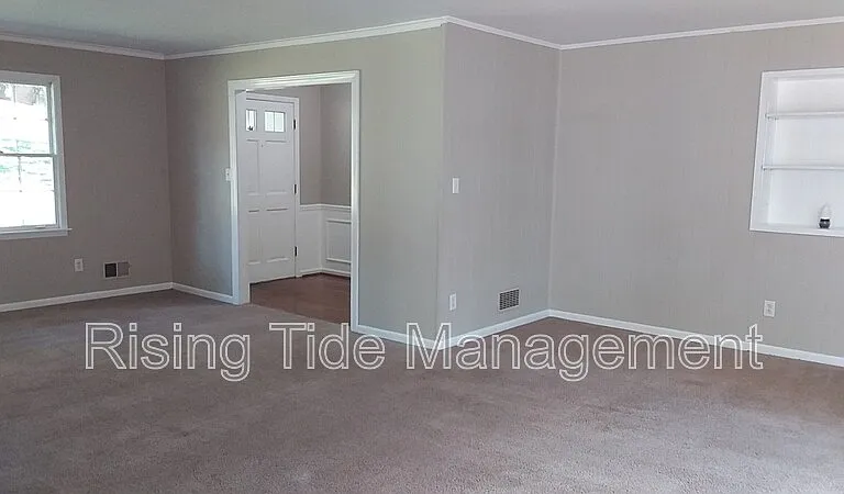 1248 Old Oak Cir — Photo 8