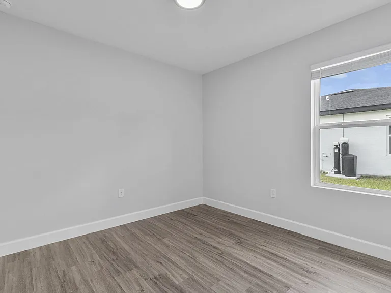 2226 Hilton St — Photo 18