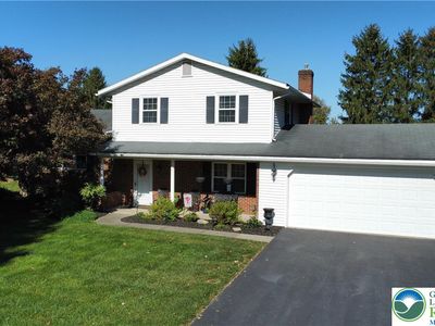 4454 Fieldstone Dr, Nazareth, PA, 18064