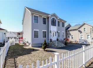 44 Davis St, Danbury, CT 06810