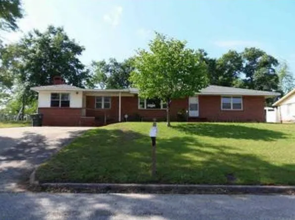103 Andrews St, Enterprise, AL 36330