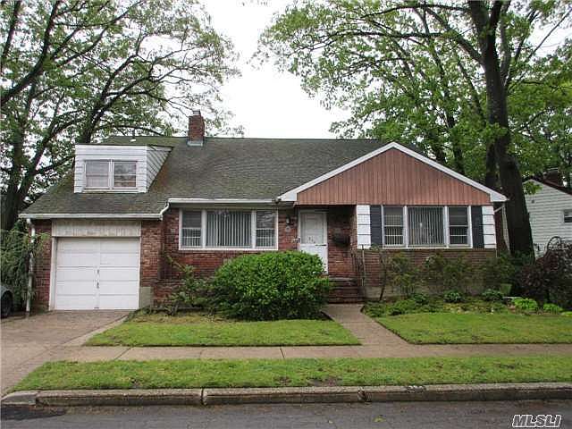 1st image of 354 Lincoln Ave