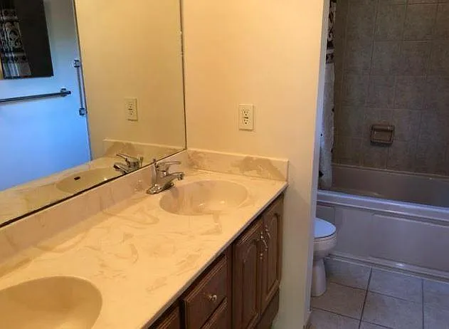 9944 Great Oaks Way — Photo 10