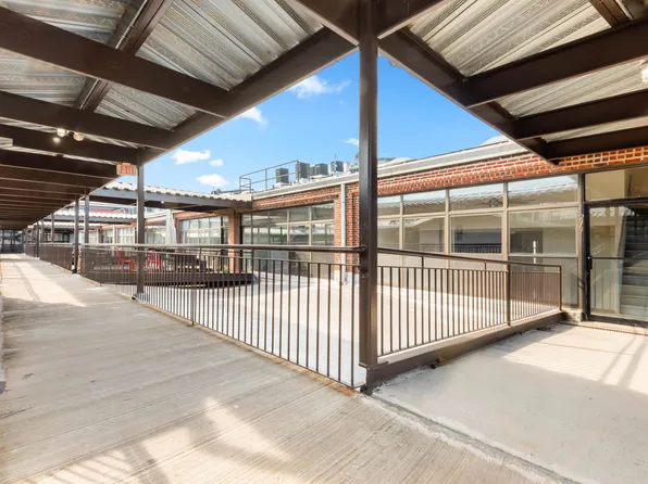 300 Communipaw Avenue image 17 of 32