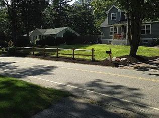 429 Reservoir St, Holden, MA 01520