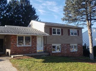 308 Hickory Hill Ter, Harrisburg, PA 17109