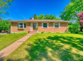 516 Highland Dr, Hibbing, MN 55746