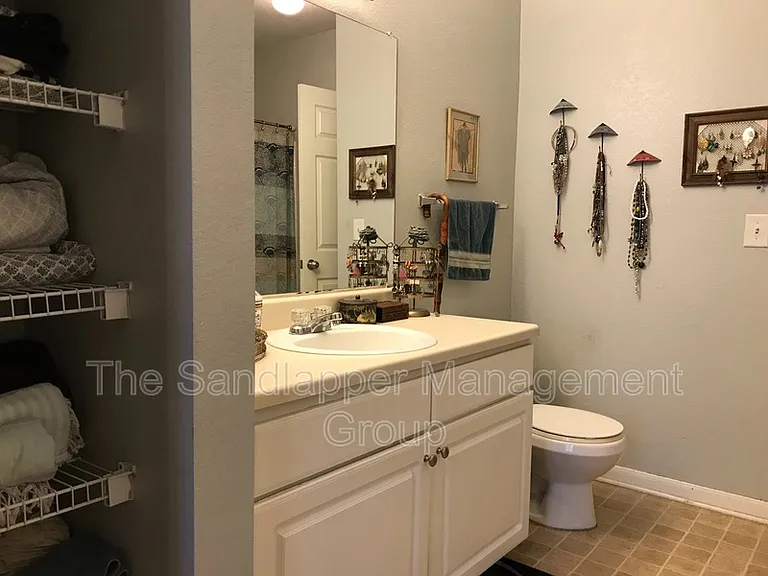 60 Fenwick Hall Aly #426 — Photo 10