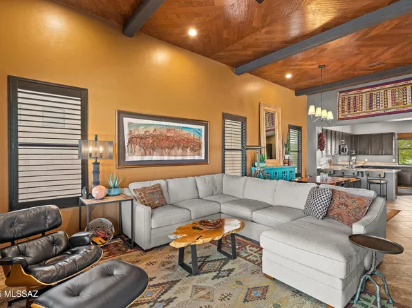 12470 N Sunrise Shadow Dr, Marana, AZ 85658