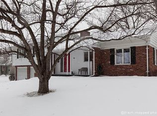 711 Valley Rd, Kohler, WI 53044