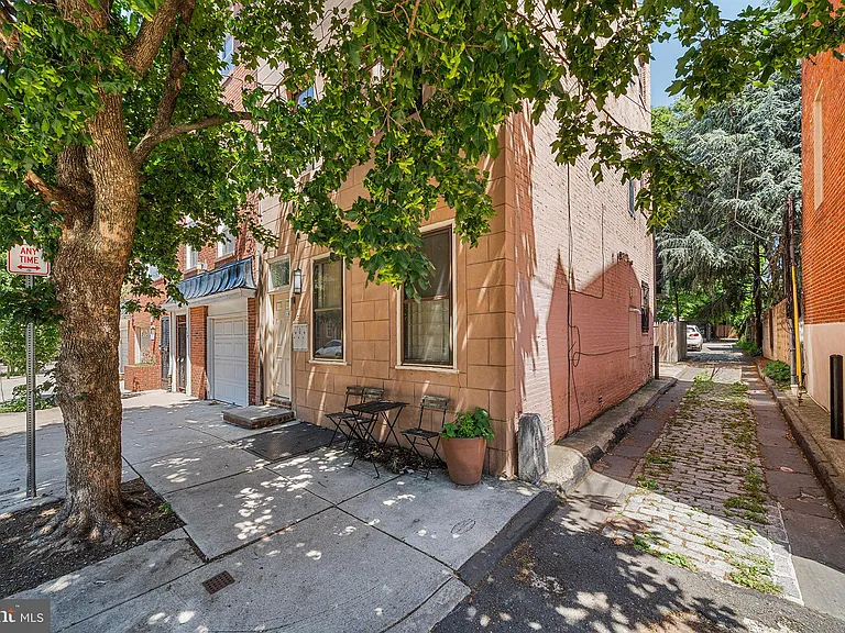 507 Catharine St #2 — Photo 1