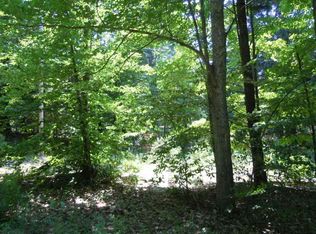 10047 E Skyline Ct, Traverse City, MI 49684
