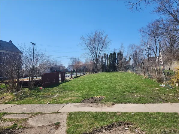 46 Winter St #19, Buffalo, NY 14213