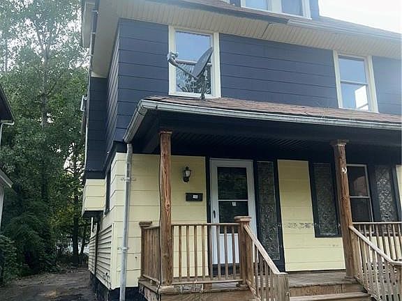 3rd image of 49 Santee St