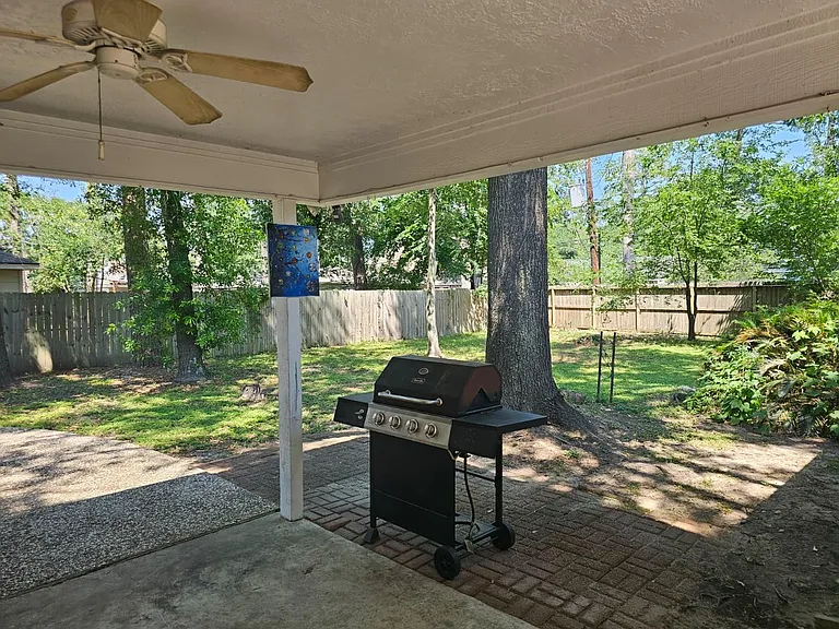 3911 Brightwood Dr — Photo 34