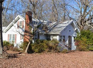2026 Kivett Dr, Greensboro, NC 27406