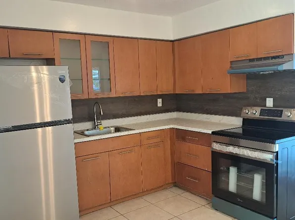 6963 SW 19th Street, North Lauderdale, FL 33068