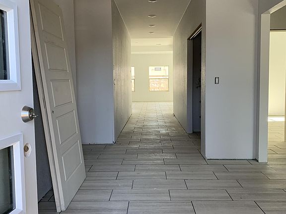 3rd image of 6456 Tama St