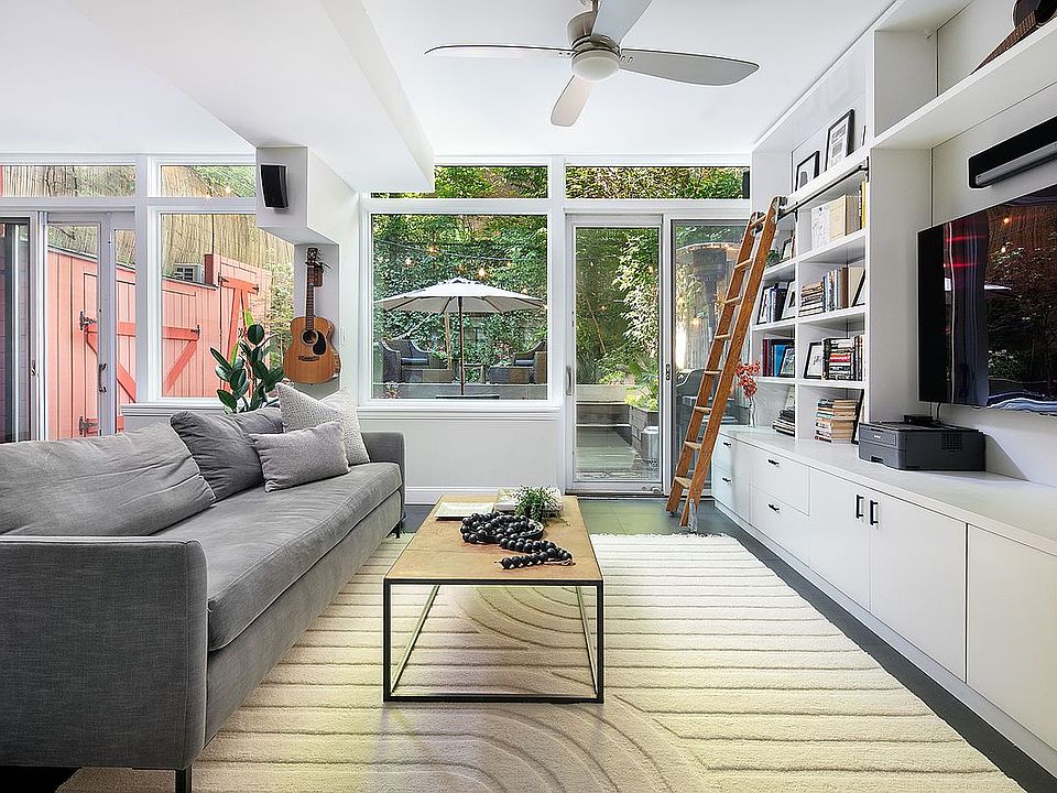 1st image of 344 W 23rd St #D