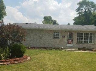 111 E Normandy Dr, Addison, IL 60101