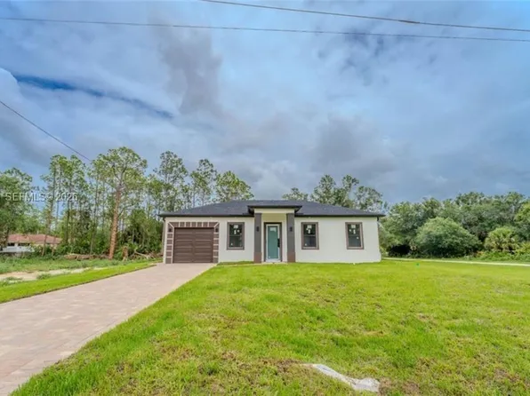 137 National Ave S, Lehigh Acres, FL 33974