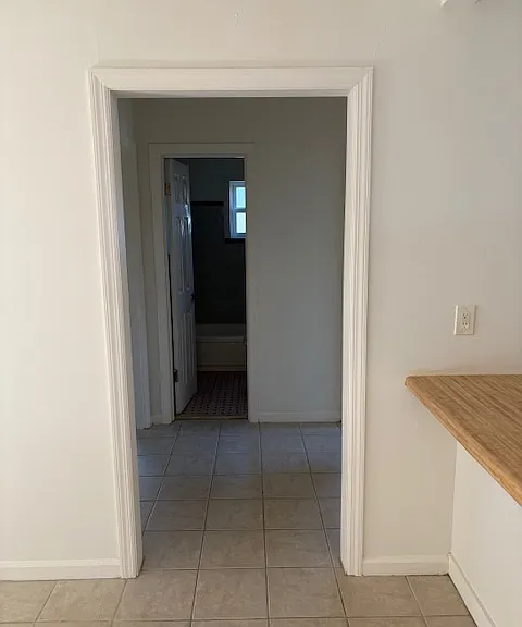 248 Wappoo Rd #A — Photo 6