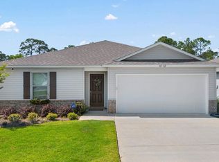 8712 Schooner Ln, Pensacola, FL 32507