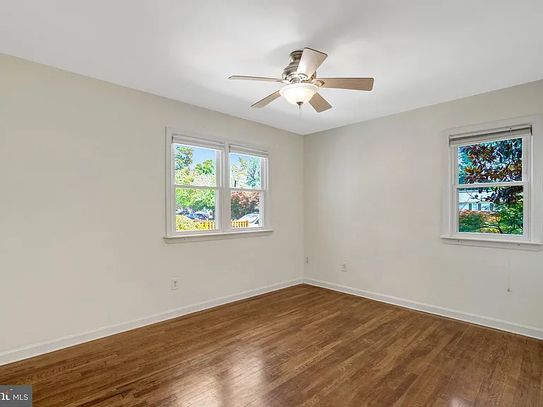 8015 New Market Rd — Photo 23