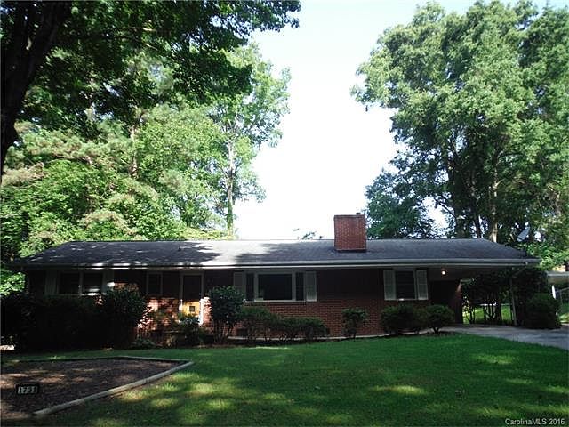 1st image of 1731 Echo Ln