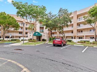 9587 Weldon Cir APT B404, Tamarac, FL 33321