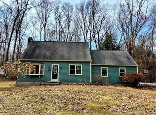 10 Northwinds Dr, Ivoryton, CT 06442
