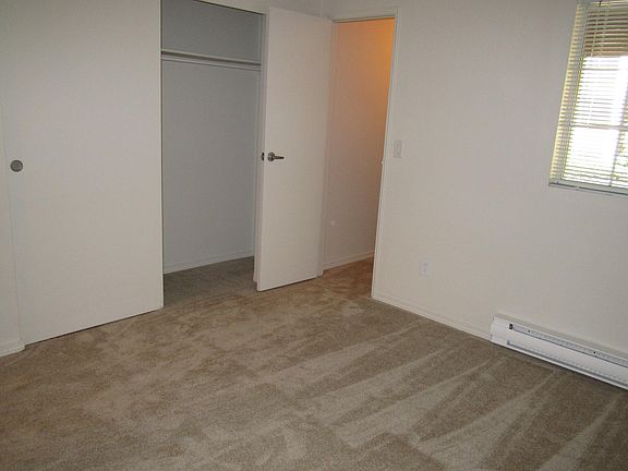 3rd image of 18501 NE 59th Ct #S206