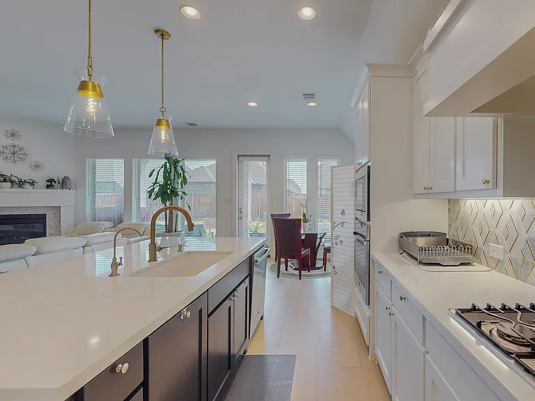 1303 Buttermere St — Photo 18