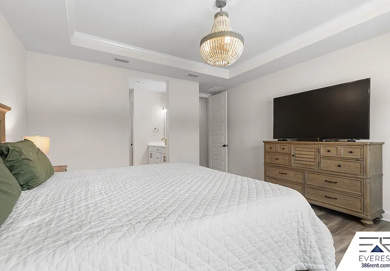 66 Los Lagos Blvd — Photo 15