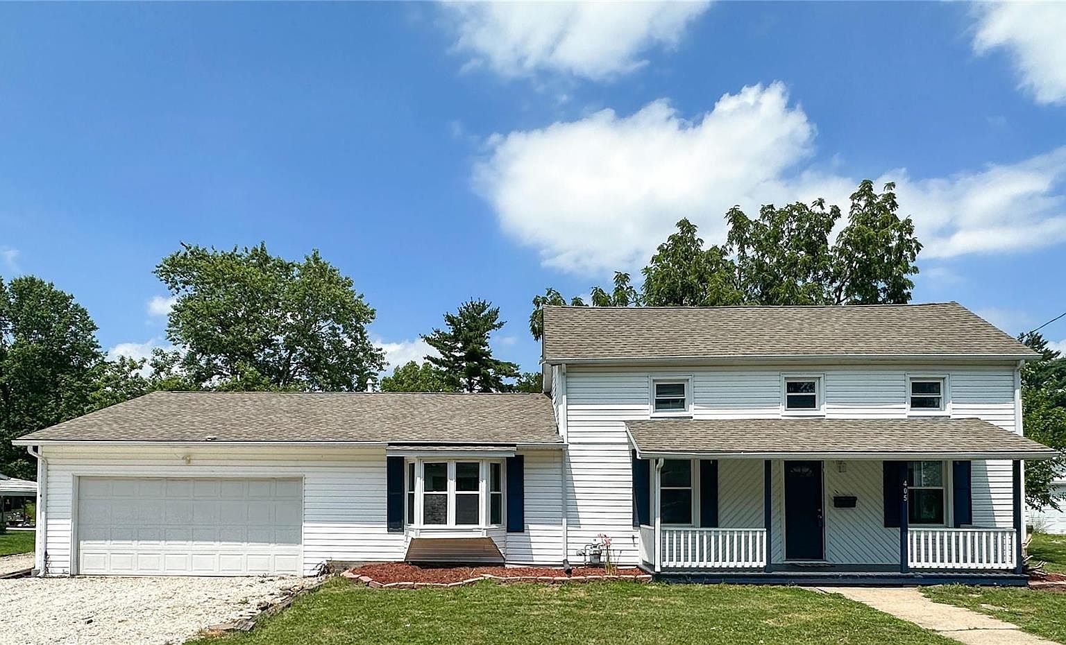 405 E Lafayette, Staunton, IL 62088 Zillow